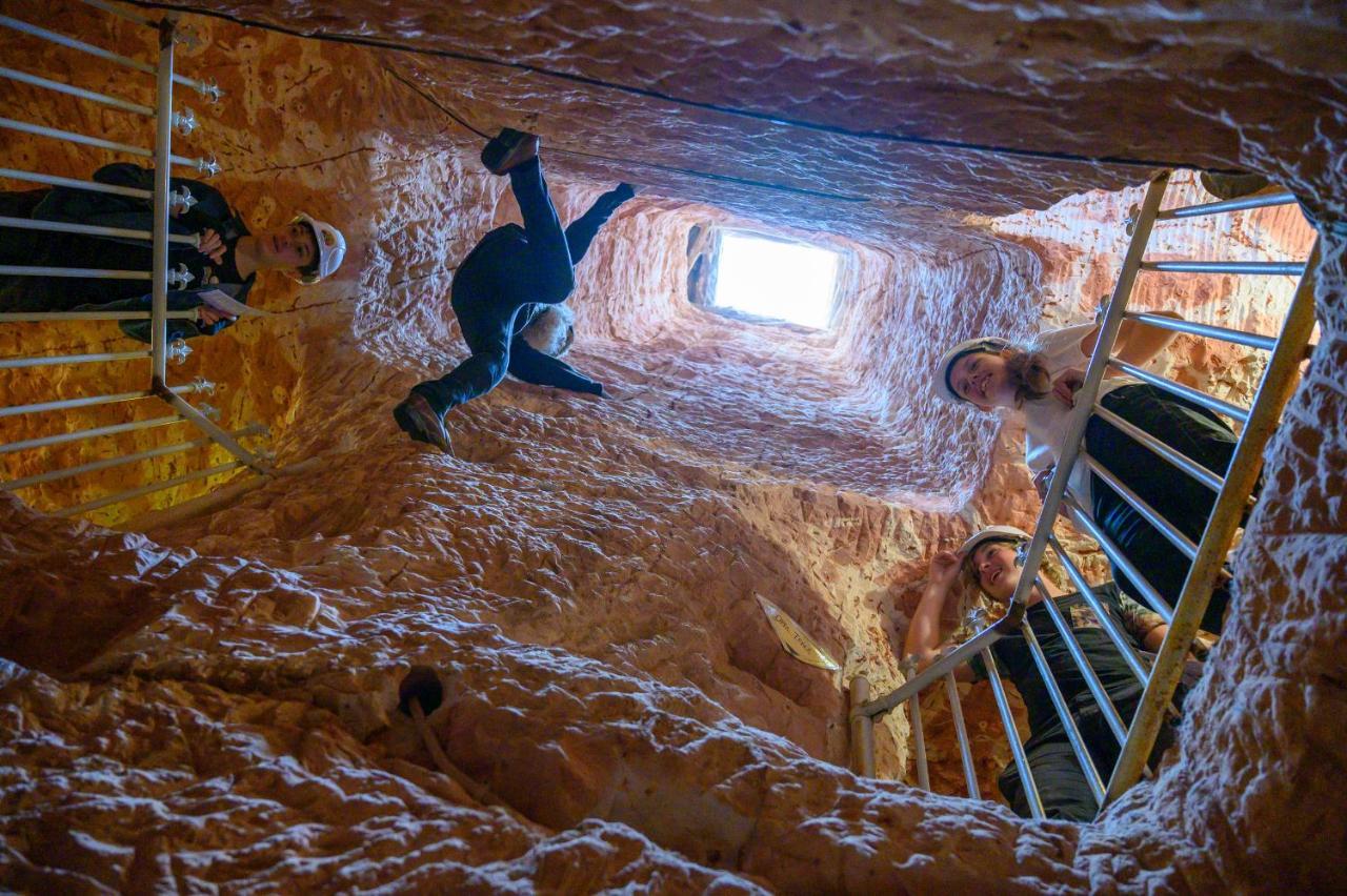 Ali'S Underground Home Кубър Педи Екстериор снимка
