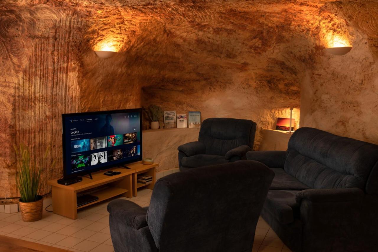 Ali'S Underground Home Кубър Педи Екстериор снимка